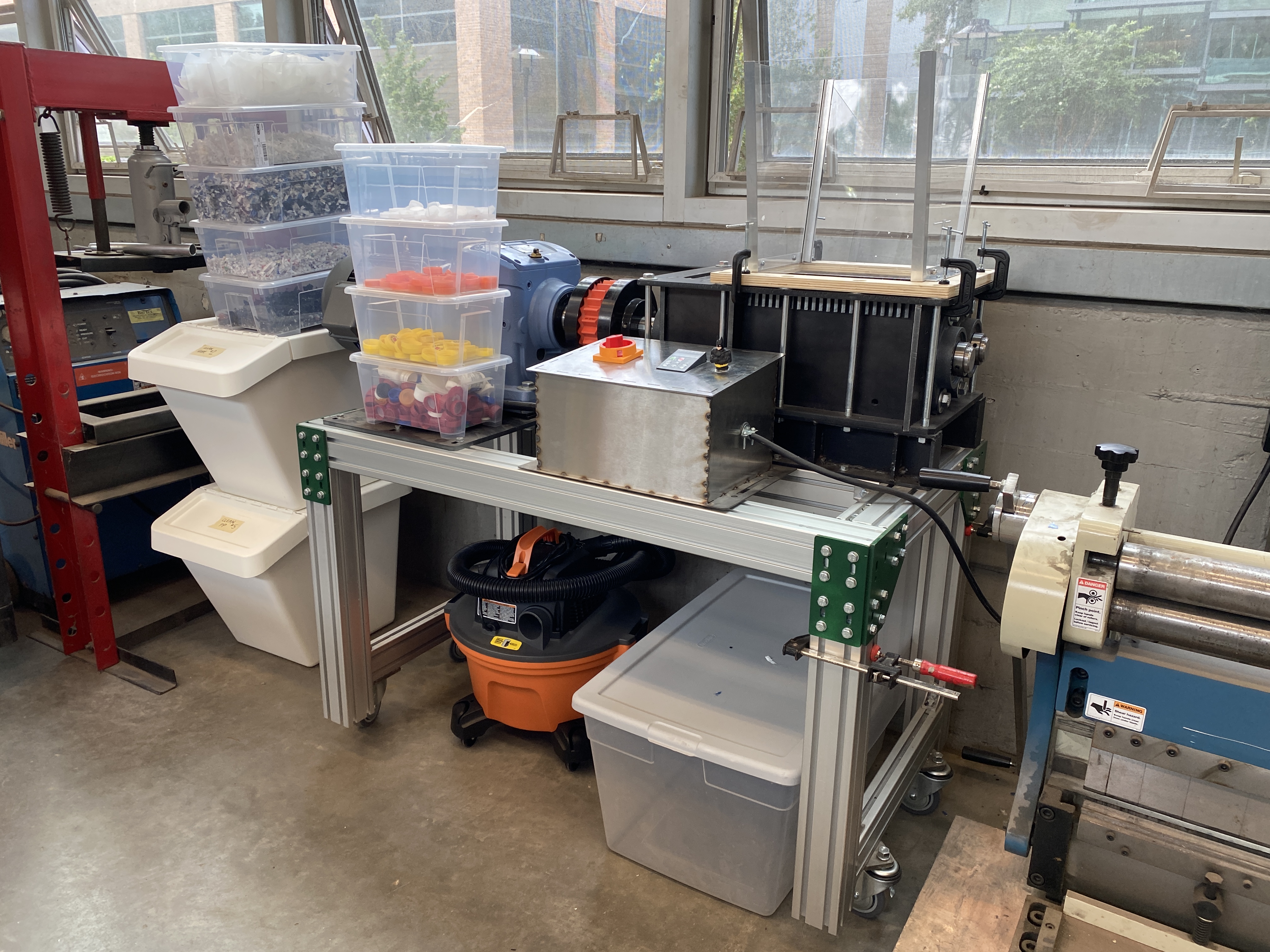 /architecture/newsroom/news-articles/2021-07-15-research-fellowship/shredder-glamour-shot.jpg